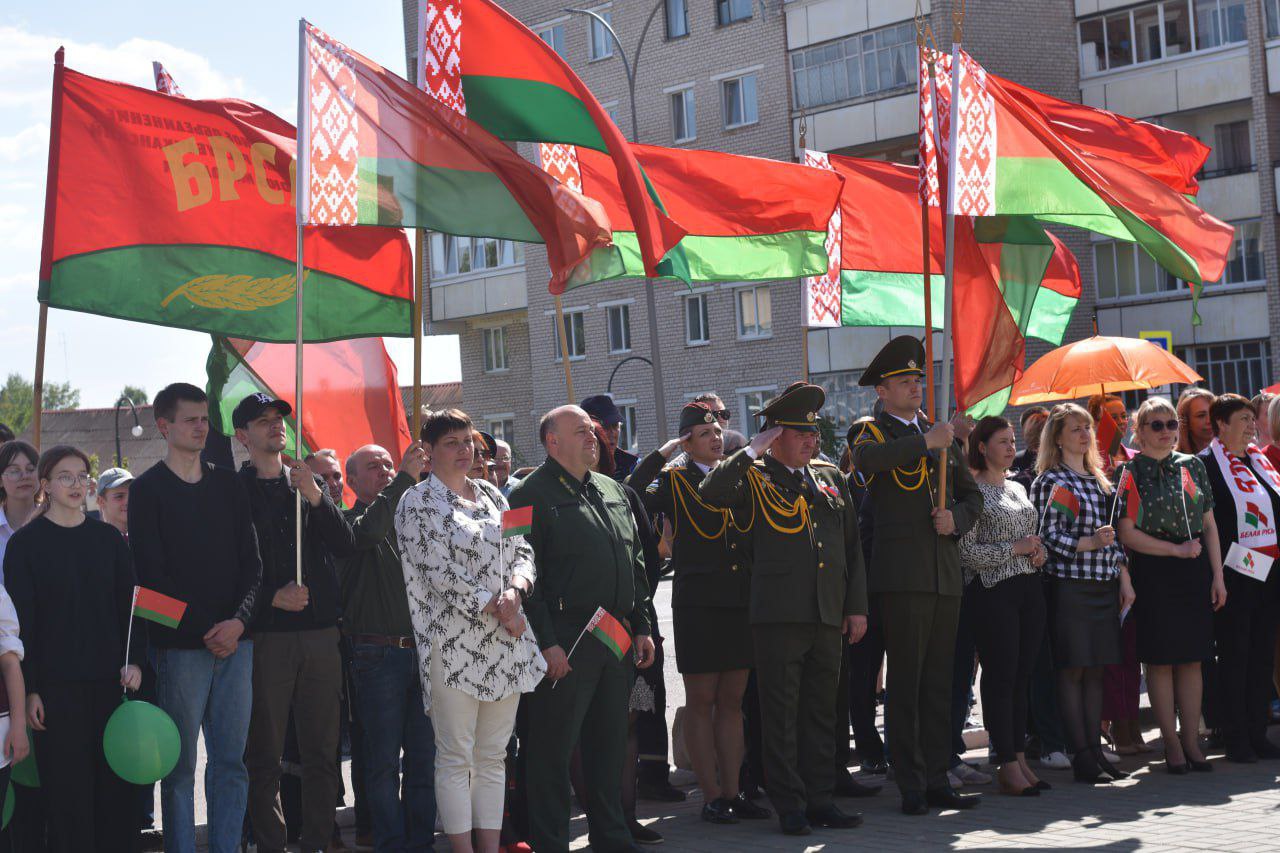 День Государственного флага, Государственного герба и Государственного гимна Беларусь отметит 14 мая.
