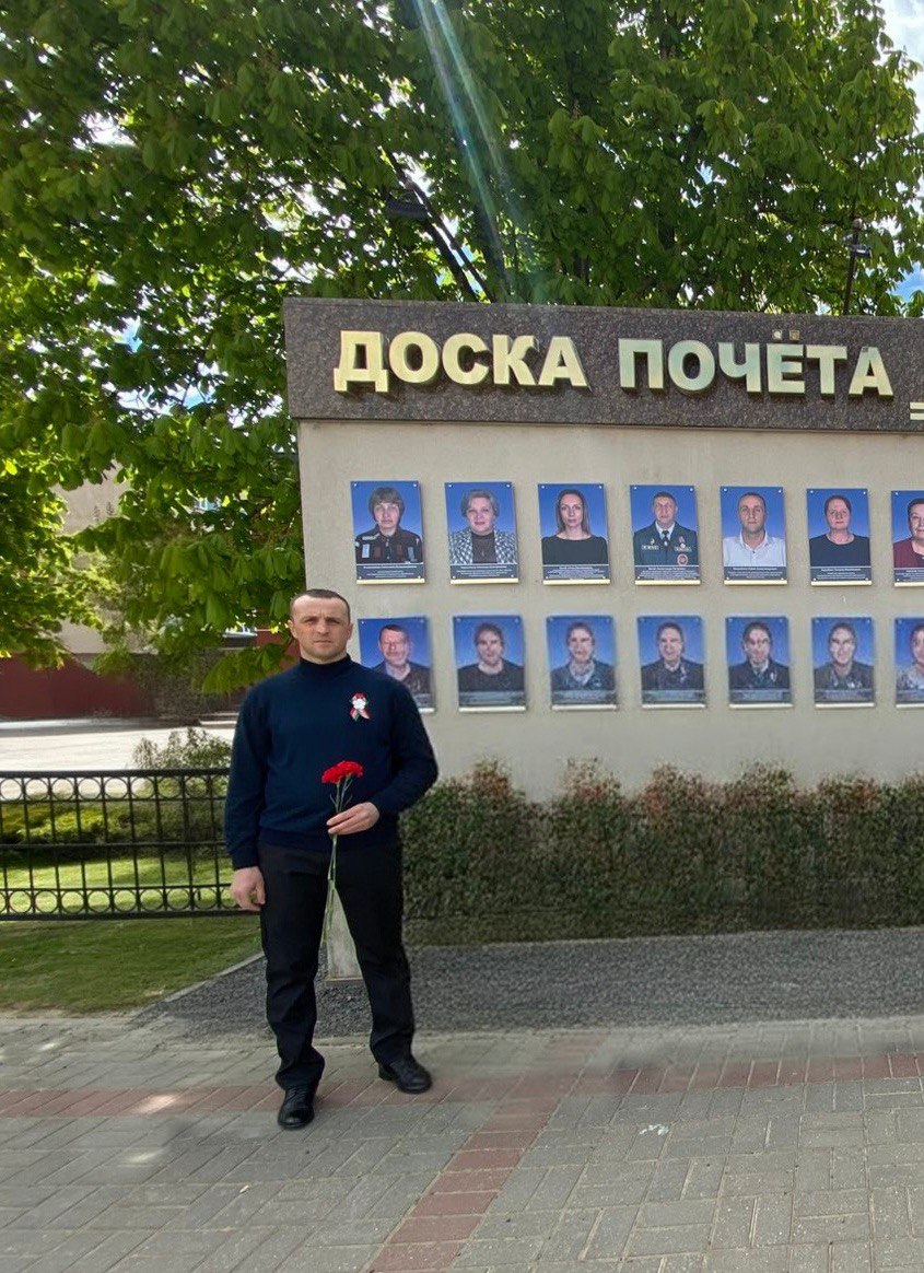 Гордость коллектива: вальщик леса Юрий Владиёнок!